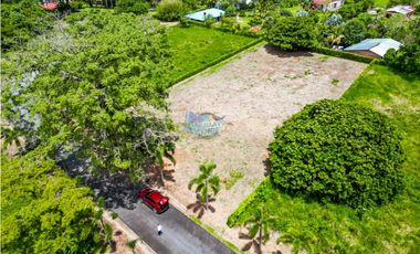 Lote en Restrepo – 2.200 m² plano y listo 🌿
