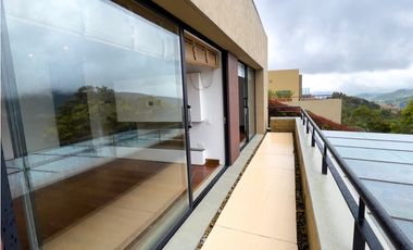 RENTO CASA CAMPESTRE CON  VISTA DE LUJO 4 HAB - ARBORETTO LA CALERA