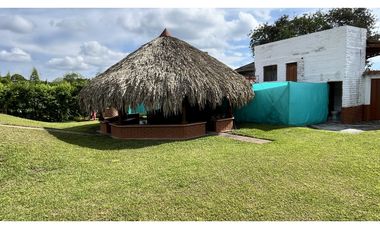 SE ARRIENDA CASA CAMPESTRE EN ARMENIA, QUINDO, COLOMBIA