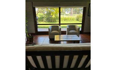 Casa En Los Acantilados Con Pileta Pegada Al Golf