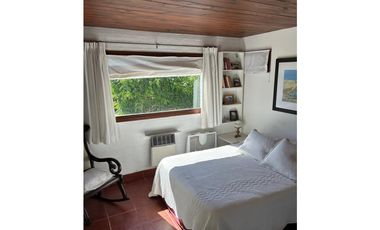 Casa En Los Acantilados Con Pileta Pegada Al Golf