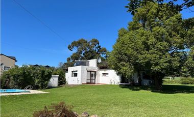 Casa En Los Acantilados Con Pileta Pegada Al Golf