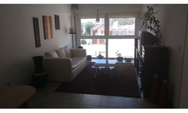 Departamento Tres Ambientes Con Cochera