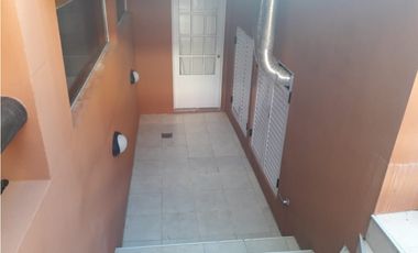 HERMOSA CASA EN CARILO (CON JACUZZI Y PISCINA)