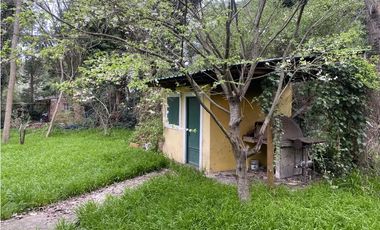 Casa con 2 lotes y pileta en Mar de Cobo