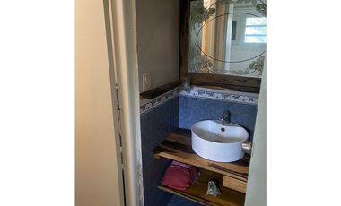 Casa con 2 lotes y pileta en Mar de Cobo