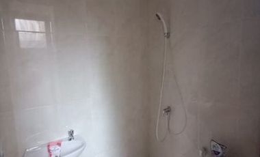 Disewakan rumah hook citra garden serpong termurah strategis nego