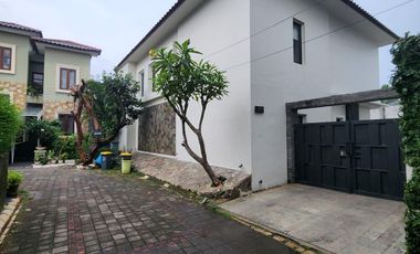 Dijual Rumah Bagus Siap Huni di Cilandak Jakarta Selatan