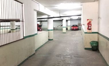 Cochera en Alquiler por Temporada en Plaza Colón