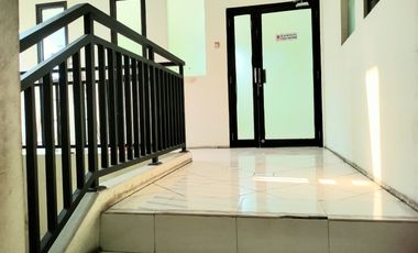 DIJUAL/DISEWAKAN BANGUNAN lok strategis  siap huni di Jatisari Jatiasi