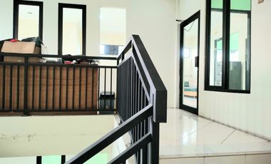 DIJUAL/DISEWAKAN BANGUNAN lok strategis  siap huni di Jatisari Jatiasi