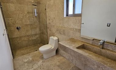 Casa nueva en venta en Paraíso Country Club, Morelos.