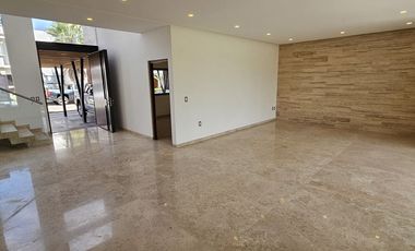Casa nueva en venta en Paraíso Country Club, Morelos.