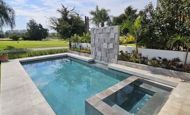Casa nueva en venta en Paraíso Country Club, Morelos.