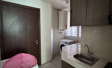 Rent Apartment St. Moritz Presidential Suite Tower Kembangan Full Furnished 300 Jt/Year Nego