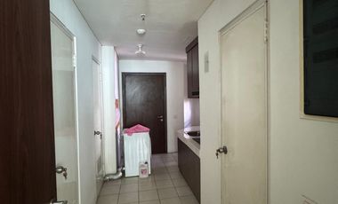 Rent Apartment St. Moritz Presidential Suite Tower Kembangan Full Furnished 300 Jt/Year Nego