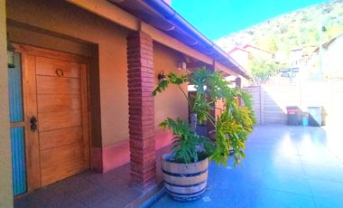GRAN CASA ESQUINA EN CIUDAD DE LOS VALLES