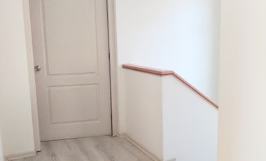 GRAN CASA ESQUINA EN CIUDAD DE LOS VALLES