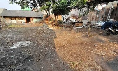 Disewa lahan lokasi strategis nempel tembok Harapan indah 1 Bekasi