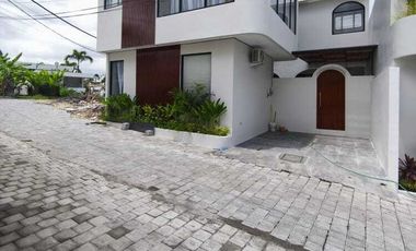 Buc villa baru gress medeterania full furnish tumbak bayuh pereerenan