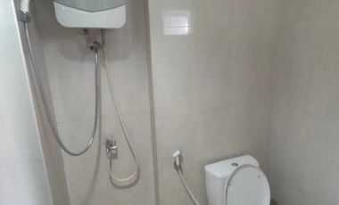 DISEWAKAN APARTEMEN GREEN LAKE VIEW CIMANGGIS FULL FURNISHED