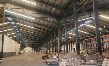 Disewakan Gudang siap pakai di Delta Silicon  Lippo Cikarang