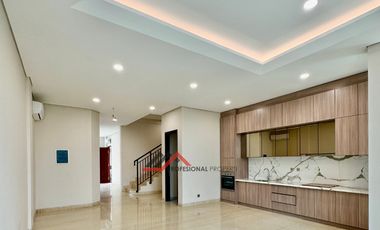Rumah Baru Dalam Town House Area Prime