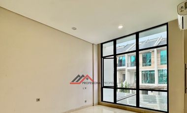 Rumah Baru Dalam Town House Area Prime
