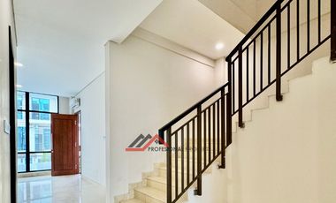 Rumah Baru Dalam Town House Area Prime