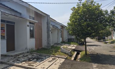 Dijual cepat kawasan ramai penduduk di citra maja city 2