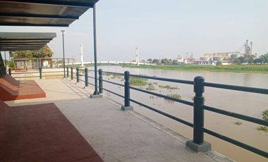 Terreno Frente al Malecon de Tarifa