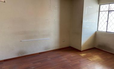 CASA RENTERA, SECTOR MERCADO 3 DE NOVIEMBRE