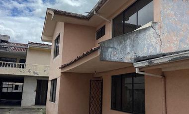 CASA RENTERA, SECTOR MERCADO 3 DE NOVIEMBRE