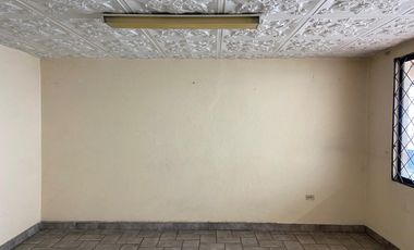 CASA RENTERA, SECTOR MERCADO 3 DE NOVIEMBRE