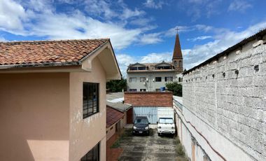 CASA RENTERA, SECTOR MERCADO 3 DE NOVIEMBRE