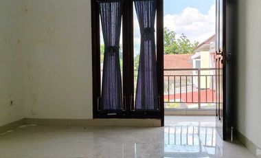 Rumah Minimalis Modern Di Pondok Permai Babarsari Dekat UPN, Seturan