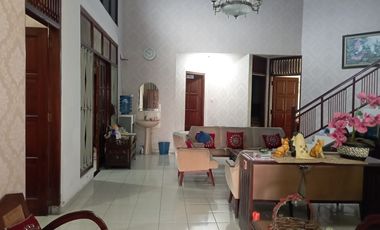 Rumah Halaman Luas Furnished di JL Kaliurang KM 6.5 Dekat UGM