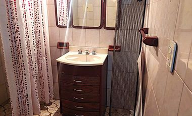 Venta Casa de 3 dormitorios y garaje para 2 autos - La Tablada, Rosario