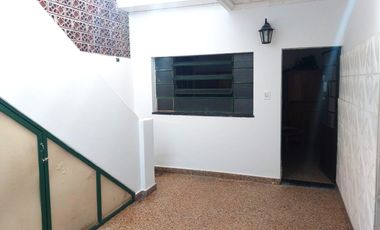 Venta Casa de 3 dormitorios y garaje para 2 autos - La Tablada, Rosario