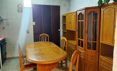 Venta Casa de 3 dormitorios y garaje para 2 autos - La Tablada, Rosario