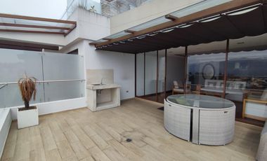 Departamento amoblado en alquiler en  Miravalle, Cumbayá, ideal diplomáticos, ejecutivos