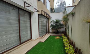 Departamento amoblado en alquiler en  Miravalle, Cumbayá, ideal diplomáticos, ejecutivos