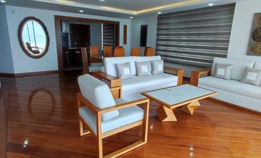 Departamento amoblado en alquiler en  Miravalle, Cumbayá, ideal diplomáticos, ejecutivos