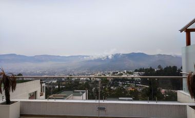 Departamento amoblado en alquiler en  Miravalle, Cumbayá, ideal diplomáticos, ejecutivos