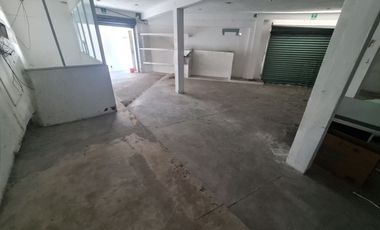 SE RENTA OFICINA / BODEGA, USOS MULTIPLES. CARMEN, CAMPECHE.