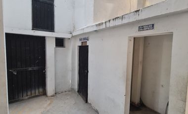 SE RENTA BODEGA CON CAMARAS FRIGORIFICAS Y OFICINAS. CARMEN, CAMPECHE.