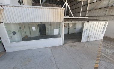 SE RENTA BODEGA CON CAMARAS FRIGORIFICAS Y OFICINAS. CARMEN, CAMPECHE.