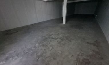 SE RENTA BODEGA CON CAMARAS FRIGORIFICAS Y OFICINAS. CARMEN, CAMPECHE.