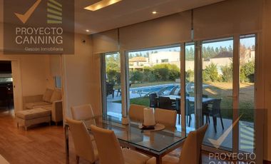 Venta de Casa  en Barrio Don Joaquin Canning