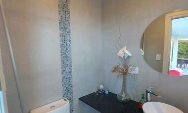 Venta de Casa  en Barrio Don Joaquin Canning